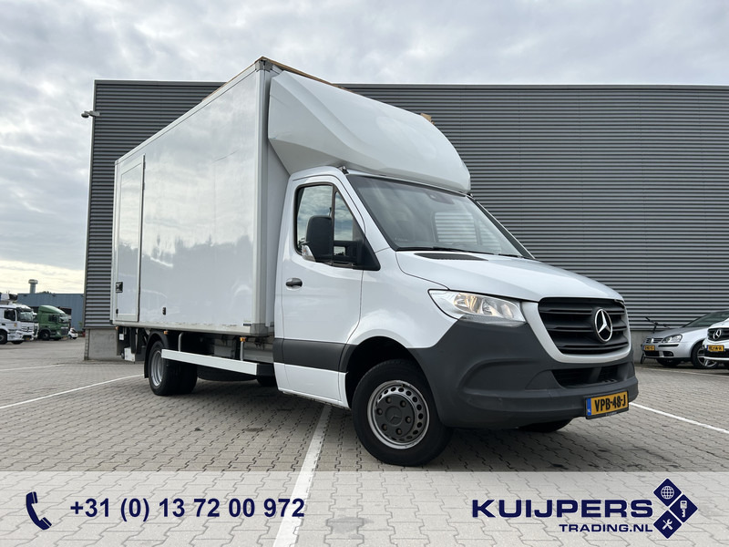 Mercedes-Benz Sprinter 515 1.9 CDI / Box Damage - Schade / Loadlift / APK TUV 04-26 - Carrinha de contentor: foto 1 Mercedes-Benz Sprinter 515 1.9 CDI / Box Damage - Schade / Loadlift / APK TUV 04-26 - Carrinha de contentor: foto 1