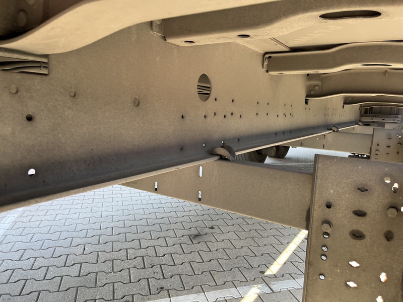 Schmitz Cargobull SCB S2 / Box Trailer / 2 axle Disk / NL Trailer / APK TUV 05-26 - Semi-reboque furgão: foto 5 Schmitz Cargobull SCB S2 / Box Trailer / 2 axle Disk / NL Trailer / APK TUV 05-26 - Semi-reboque furgão: foto 5