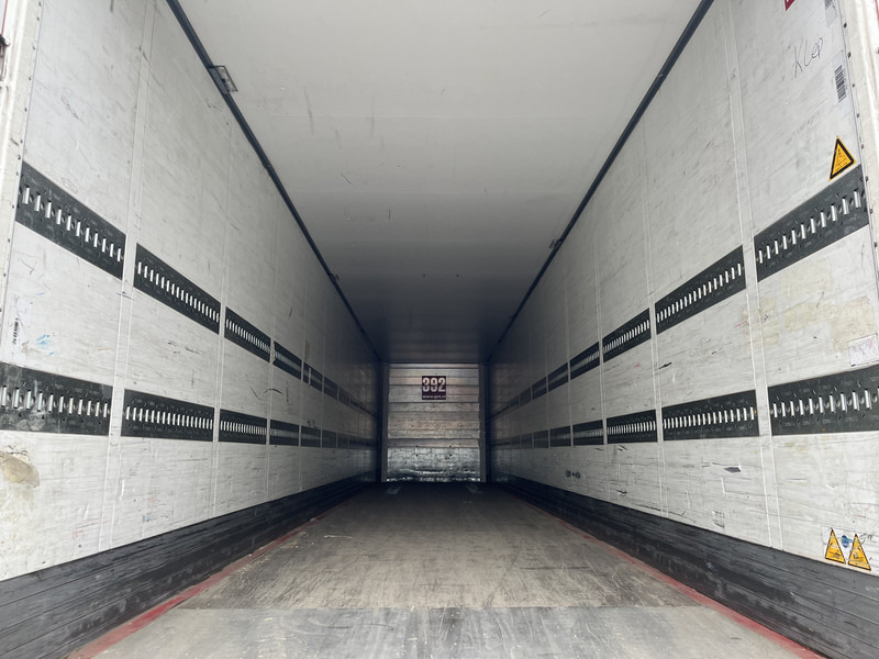 Schmitz Cargobull SCB S2 / Box Trailer / 2 axle / Loadlift / APK TUV 04-26 - Semi-reboque furgão: foto 3 Schmitz Cargobull SCB S2 / Box Trailer / 2 axle / Loadlift / APK TUV 04-26 - Semi-reboque furgão: foto 3