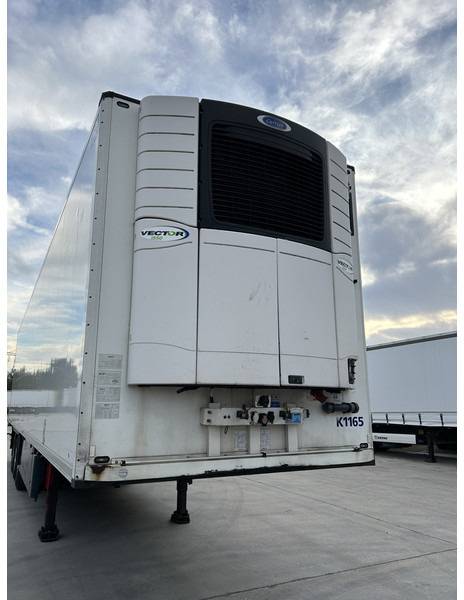 Schmitz Cargobull SCB S3B / Carrier Vector 1550 Frigo / Disk / APK TUV 04-26 - Semi-reboque frigorífico: foto 5 Schmitz Cargobull SCB S3B / Carrier Vector 1550 Frigo / Disk / APK TUV 04-26 - Semi-reboque frigorífico: foto 5