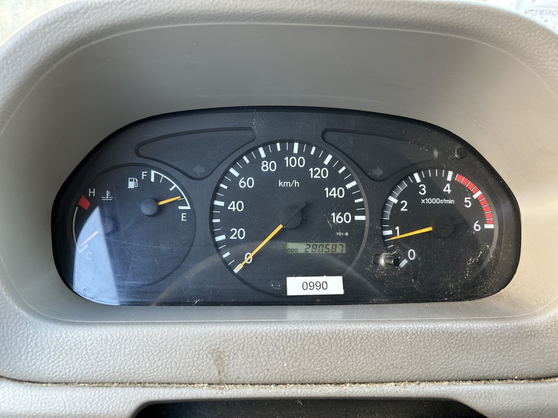 Toyota Dyna 100 3.0 D-4D / Kipper - Tipper / Blad - Bald / APK TUV 07-26 - Carrinha basculante: foto 4 Toyota Dyna 100 3.0 D-4D / Kipper - Tipper / Blad - Bald / APK TUV 07-26 - Carrinha basculante: foto 4