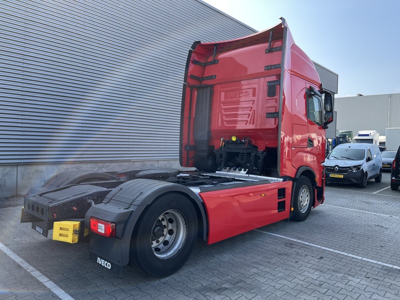Iveco S-Way AT 420 / Full LED / 569 dkm / 2 Tanks / 2 Fridge / APK TUV 03-26 - Tractor: foto 2 Iveco S-Way AT 420 / Full LED / 569 dkm / 2 Tanks / 2 Fridge / APK TUV 03-26 - Tractor: foto 2