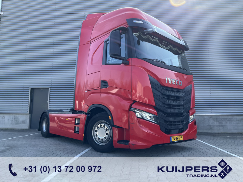 Iveco S-Way AT 420 / Full LED / 569 dkm / 2 Tanks / 2 Fridge / APK TUV 03-26 - Tractor: foto 1 Iveco S-Way AT 420 / Full LED / 569 dkm / 2 Tanks / 2 Fridge / APK TUV 03-26 - Tractor: foto 1