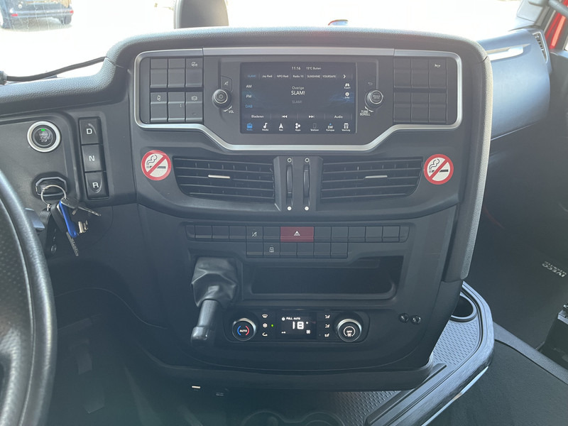 Iveco S-Way AT 420 / Full LED / 569 dkm / 2 Tanks / 2 Fridge / APK TUV 03-26 - Tractor: foto 5 Iveco S-Way AT 420 / Full LED / 569 dkm / 2 Tanks / 2 Fridge / APK TUV 03-26 - Tractor: foto 5