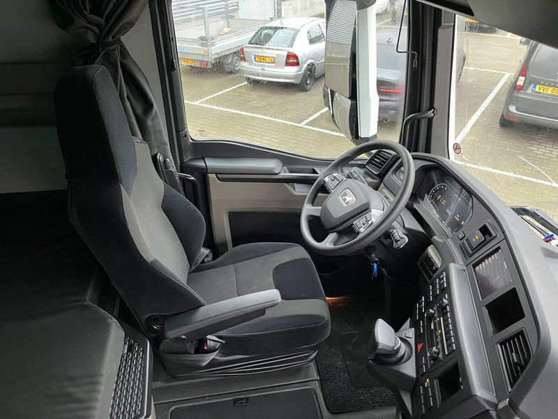 MAN TGX 18.510 GX / 2 Tanks / Full LED / APK TUV 02-26 - Tractor: foto 3 MAN TGX 18.510 GX / 2 Tanks / Full LED / APK TUV 02-26 - Tractor: foto 3