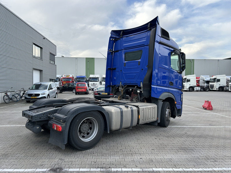 Mercedes-Benz Actros 1842 StreamSpace / 939 dkm / 2 Tanks / NL Truck - Tractor: foto 2 Mercedes-Benz Actros 1842 StreamSpace / 939 dkm / 2 Tanks / NL Truck - Tractor: foto 2