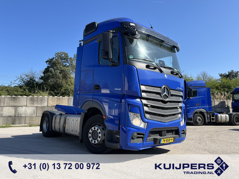 Mercedes-Benz Actros 1842 Streamspace / 838 dkm / 2 Tanks / NL Truck - Tractor: foto 1 Mercedes-Benz Actros 1842 Streamspace / 838 dkm / 2 Tanks / NL Truck - Tractor: foto 1