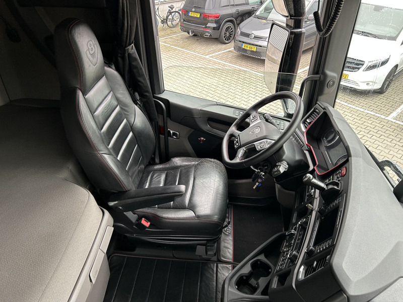 Scania S 520 V8 Highline / Retarder / 920 dkm / 2 Tanks / Full Air / Smart Tacho V2 - Tractor: foto 3 Scania S 520 V8 Highline / Retarder / 920 dkm / 2 Tanks / Full Air / Smart Tacho V2 - Tractor: foto 3