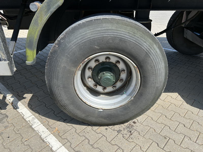 Vogelzang V02 17 30 / Heavy Duty Chassis / 3 axle 10 Ton / Hiab Crane Defect - Semi-reboque plataforma/ Caixa aberta: foto 5 Vogelzang V02 17 30 / Heavy Duty Chassis / 3 axle 10 Ton / Hiab Crane Defect - Semi-reboque plataforma/ Caixa aberta: foto 5