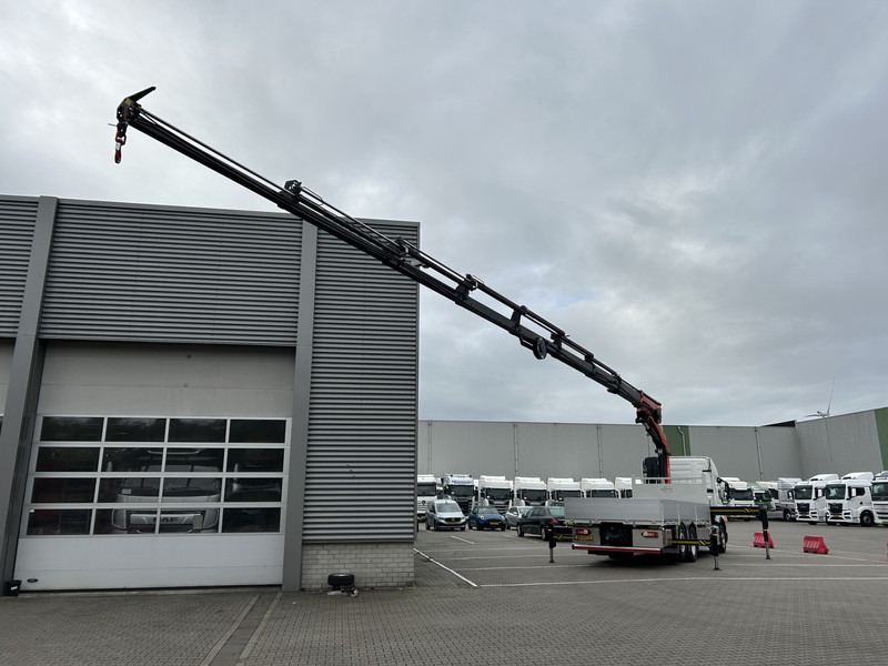 Volvo FMX 460 Globetrotter / Palfinger Kraan / Te Huur -> Bel 013-7200971 - Camião grua: foto 2 Volvo FMX 460 Globetrotter / Palfinger Kraan / Te Huur -> Bel 013-7200971 - Camião grua: foto 2