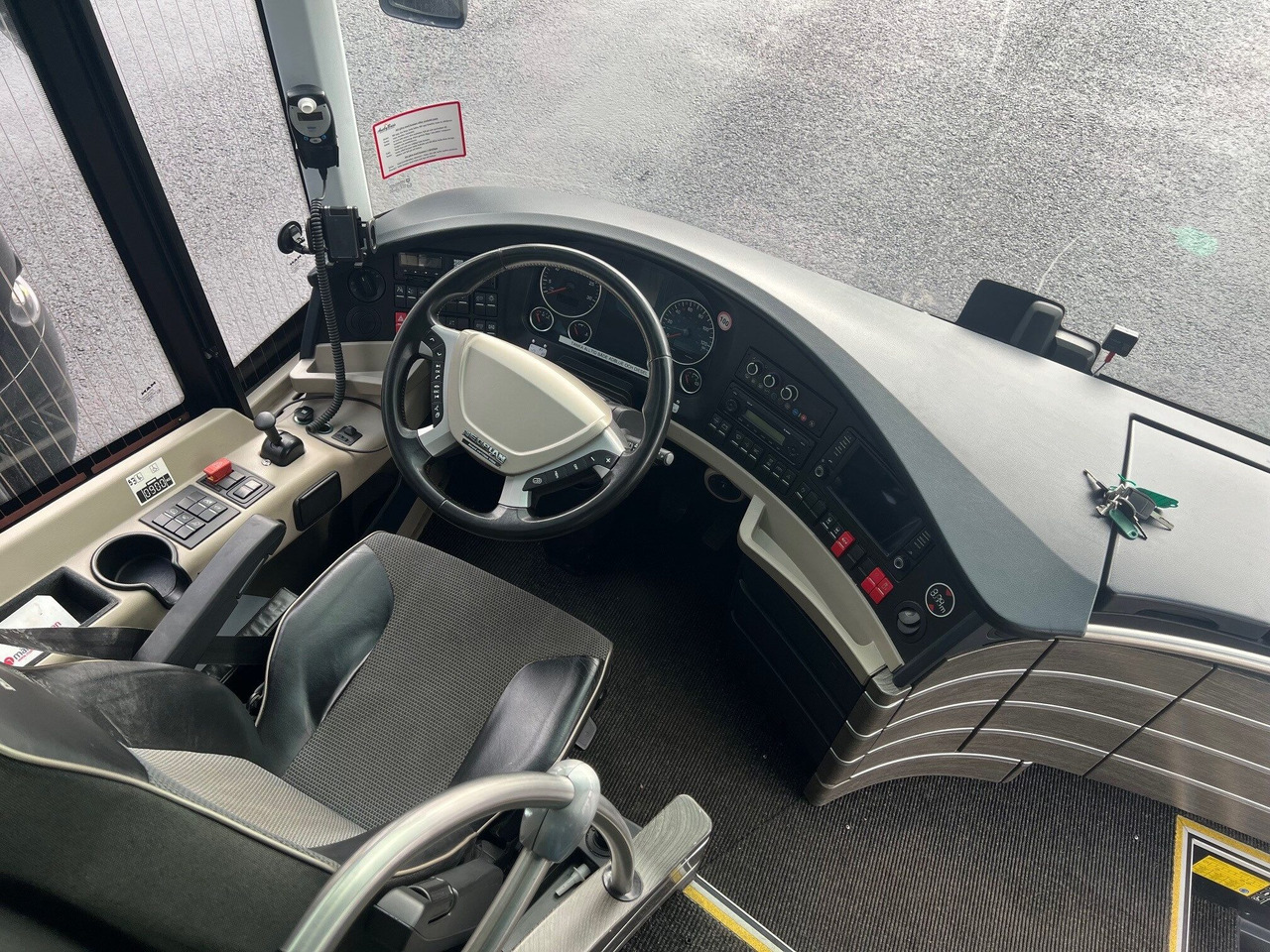 Locação financeira de Neoplan Cityliner P15 Euro 6c Neoplan Cityliner P15 Euro 6c: foto 6 Locação financeira de Neoplan Cityliner P15 Euro 6c Neoplan Cityliner P15 Euro 6c: foto 6