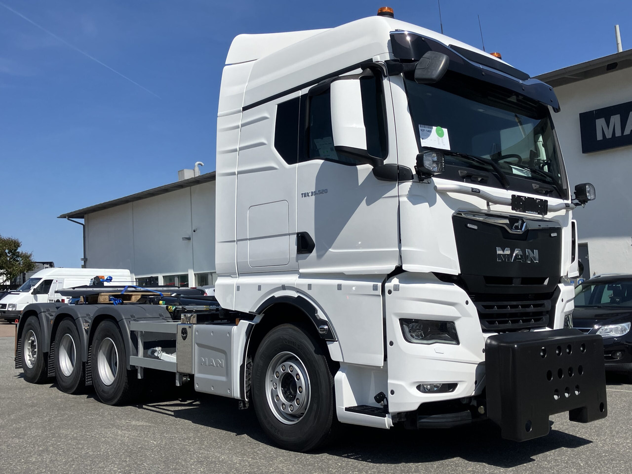 TGX 35.520 8×4-4 Fullplog JOAB - Camião polibenne: foto 1 TGX 35.520 8×4-4 Fullplog JOAB - Camião polibenne: foto 1