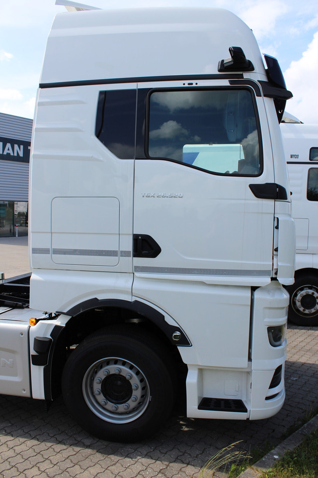 Växelflak MAN TGX 26.520 6X2-4 LL - Camião transportador de contêineres/ Caixa móvel: foto 5 Växelflak MAN TGX 26.520 6X2-4 LL - Camião transportador de contêineres/ Caixa móvel: foto 5