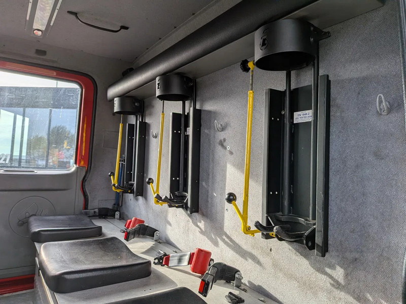 Mercedes-Benz - Carro de bombeiro: foto 5 Mercedes-Benz - Carro de bombeiro: foto 5