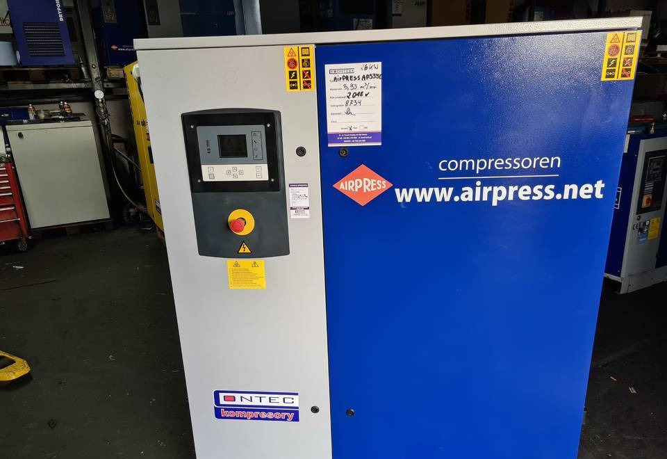 Kompresor śrubowy AIRPRESS APS 35, 26 kw - Compressor de ar: foto 1 Kompresor śrubowy AIRPRESS APS 35, 26 kw - Compressor de ar: foto 1