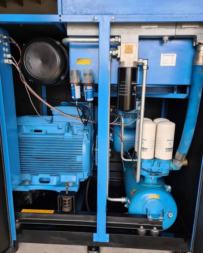 Kompresor śrubowy BOGE S 150-3 110 kW - Compressor de ar: foto 5 Kompresor śrubowy BOGE S 150-3 110 kW - Compressor de ar: foto 5