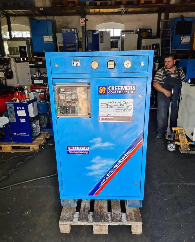 Kompresor śrubowy CREEMERS 18,5 kw - Compressor de ar: foto 3 Kompresor śrubowy CREEMERS 18,5 kw - Compressor de ar: foto 3