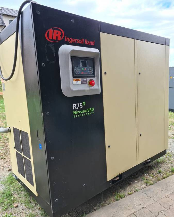 Kompresor śrubowy INGERSOLL RAND NIRVANA R75N - Compressor de ar: foto 1 Kompresor śrubowy INGERSOLL RAND NIRVANA R75N - Compressor de ar: foto 1