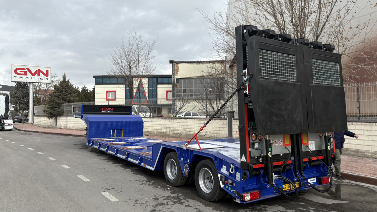 GVN Trailer 2 AXLE HYDRAULIC PLATFORM LOWBED - Semi-reboque baixa: foto 1 GVN Trailer 2 AXLE HYDRAULIC PLATFORM LOWBED - Semi-reboque baixa: foto 1