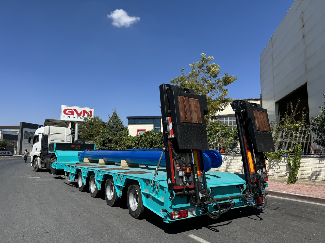 GVN Trailer 4 AXLE EXTENDABLE LOWBED - Semi-reboque baixa: foto 1 GVN Trailer 4 AXLE EXTENDABLE LOWBED - Semi-reboque baixa: foto 1