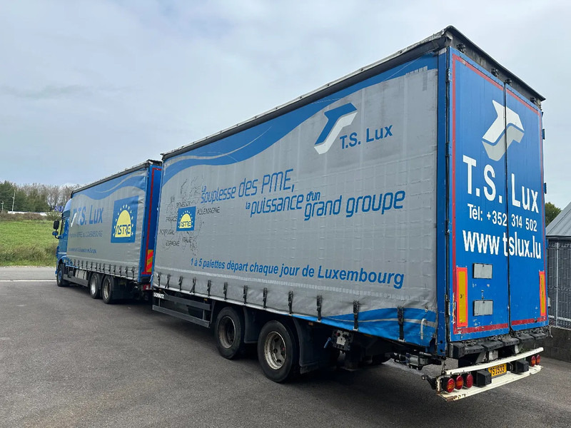 DAF XF 440 6x2 / SUPERSPACECAB / KOMBI MIT ANHANGER SCHMITZ 2016 / DURCHLADEN / 2 STUCK - Camião de lona: foto 5 DAF XF 440 6x2 / SUPERSPACECAB / KOMBI MIT ANHANGER SCHMITZ 2016 / DURCHLADEN / 2 STUCK - Camião de lona: foto 5