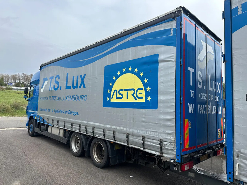 DAF XF 440 6x2 / SUPERSPACECAB / KOMBI MIT ANHANGER SCHMITZ 2016 / DURCHLADEN / 2 STUCK - Camião de lona: foto 3 DAF XF 440 6x2 / SUPERSPACECAB / KOMBI MIT ANHANGER SCHMITZ 2016 / DURCHLADEN / 2 STUCK - Camião de lona: foto 3