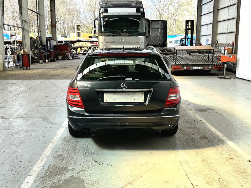 Mercedes-Benz C-Klasse C200 CDI / MOTORPROBLEEM /PROBLEME DE MOTEUR / MOTORPROBLEM - Automóvel: foto 4 Mercedes-Benz C-Klasse C200 CDI / MOTORPROBLEEM /PROBLEME DE MOTEUR / MOTORPROBLEM - Automóvel: foto 4
