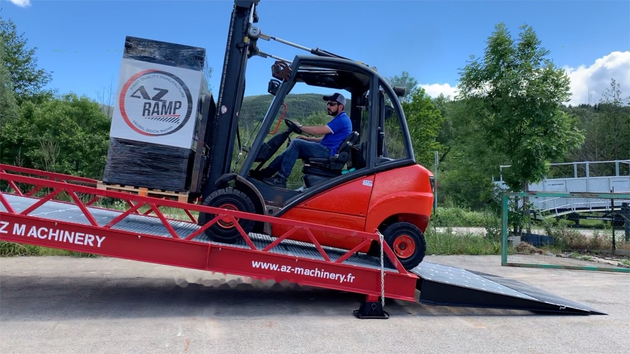 AZ RAMP STAR-10-XL mobile loading ramp - Rampa de carregamento: foto 5 AZ RAMP STAR-10-XL mobile loading ramp - Rampa de carregamento: foto 5