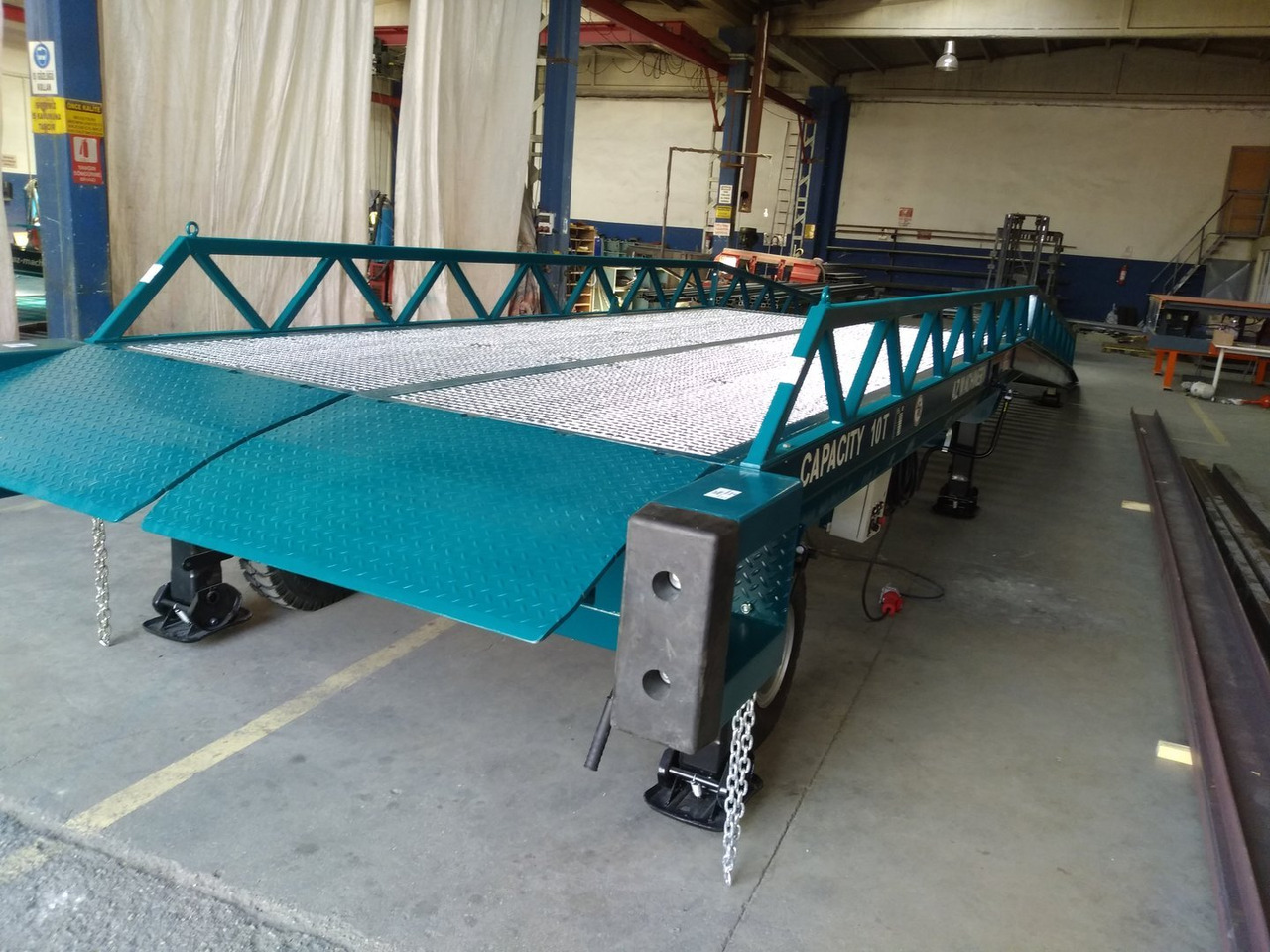 Rampa de carregamento novo Wide Loading Ramp with hydraulic tilting bridge -  AZ RAMP - STAR-10-XL: foto 7