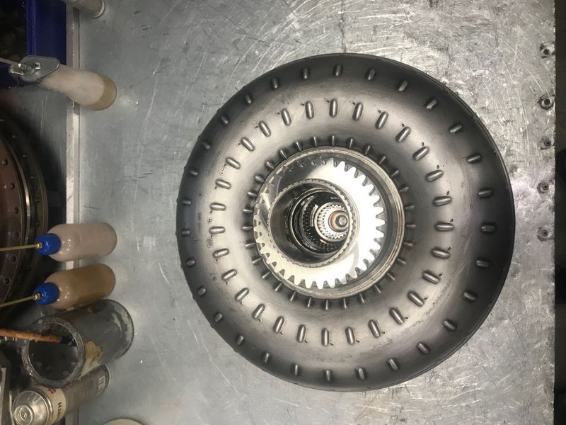 Volvo 11038440 Torque converter A25 A30 A35 A40 (D) - Transmissão para Caminhão articulado: foto 3 Volvo 11038440 Torque converter A25 A30 A35 A40 (D) - Transmissão para Caminhão articulado: foto 3