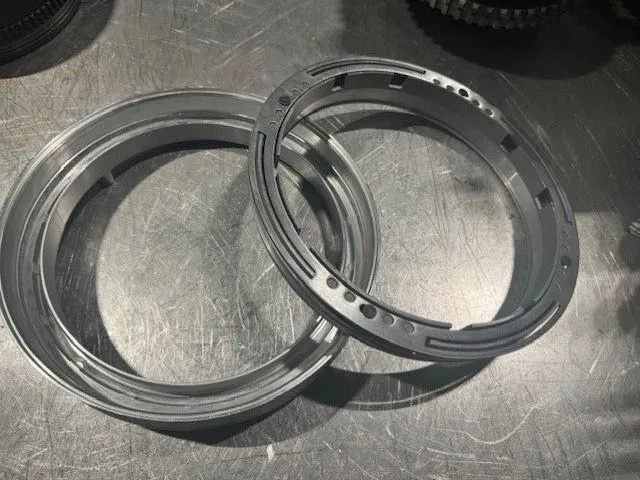 Volvo B1 piston and cylinder, 11038029, 11145437, 11145855, 11037941, 22640, 22648, 22688, 22517, 22518, 22545, 22645, 22650, 22671, 2 - Caixa de velocidade: foto 1 Volvo B1 piston and cylinder, 11038029, 11145437, 11145855, 11037941, 22640, 22648, 22688, 22517, 22518, 22545, 22645, 22650, 22671, 2 - Caixa de velocidade: foto 1
