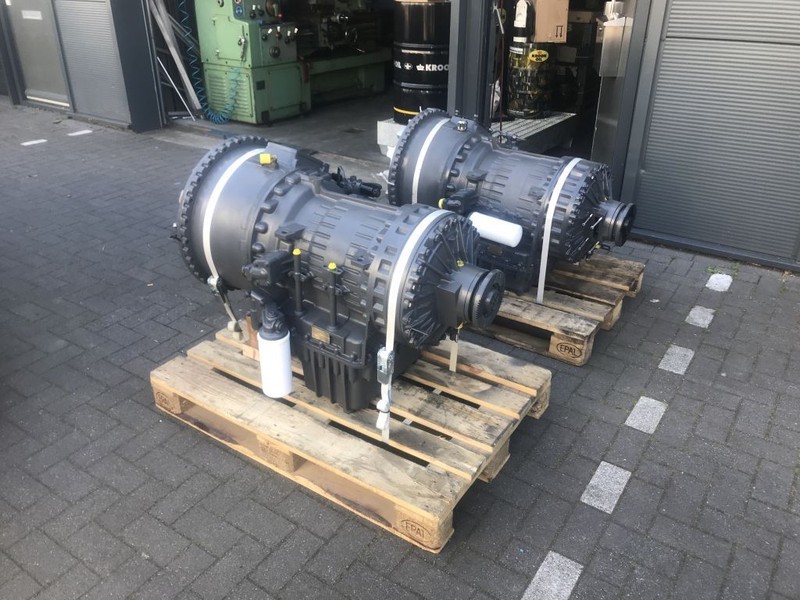 Volvo VT1906PT With or Without retarder / With or without second steering pump - Caixa de velocidade: foto 3 Volvo VT1906PT With or Without retarder / With or without second steering pump - Caixa de velocidade: foto 3