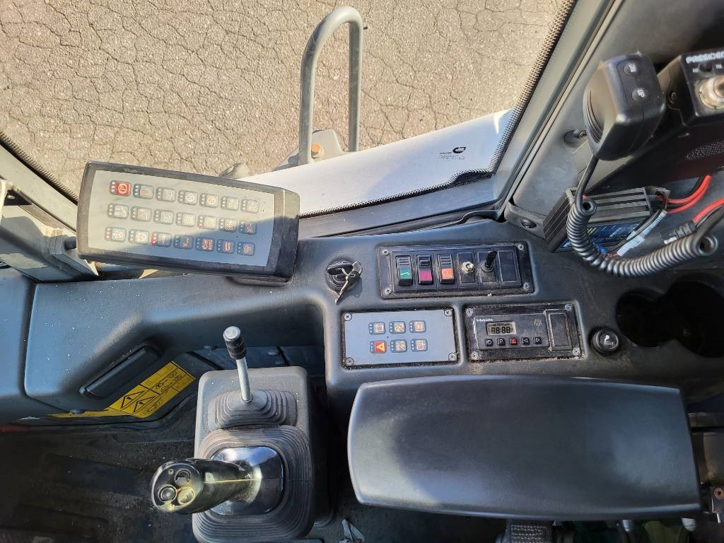 Locação financeira de Liebherr L 556  Liebherr L 556: foto 20