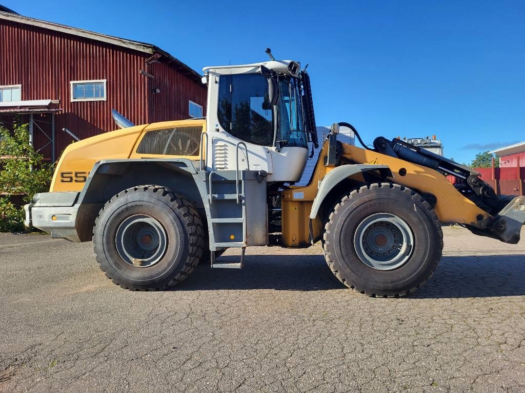 Liebherr L 556 - Pá carregadora de rodas: foto 1 Liebherr L 556 - Pá carregadora de rodas: foto 1