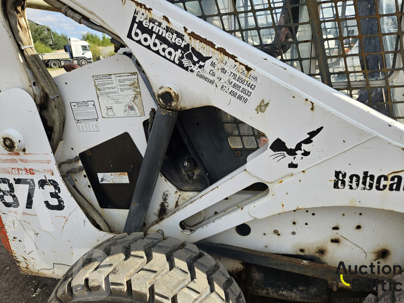 Mini pá carregadora Bobcat 873: foto 14