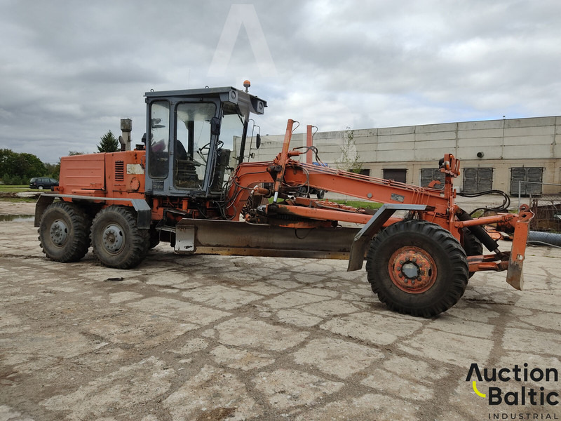 Brianskiy arsenal Brianskij Arsenal GS-14.02 - Motoniveladora: foto 1 Brianskiy arsenal Brianskij Arsenal GS-14.02 - Motoniveladora: foto 1