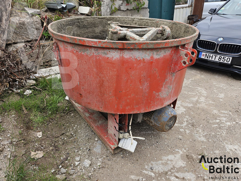 Concrete mixer - Betoneira: foto 4 Concrete mixer - Betoneira: foto 4