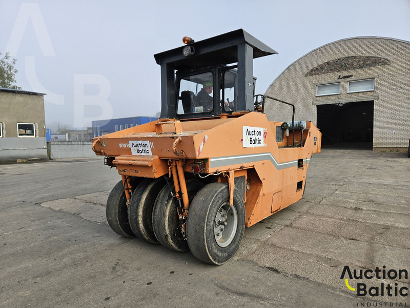 Corinsa CCN 1222 - Compactador de pneus: foto 2 Corinsa CCN 1222 - Compactador de pneus: foto 2