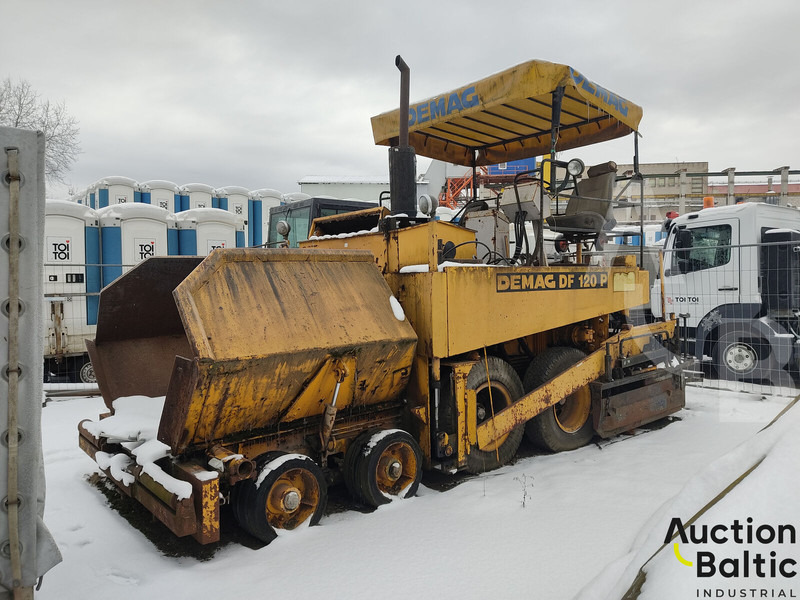 Demag DF 120 P - Acabadora: foto 2 Demag DF 120 P - Acabadora: foto 2
