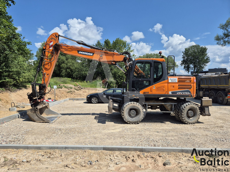 Doosan DX 170 W-5 - Escavadeira de rodas: foto 2 Doosan DX 170 W-5 - Escavadeira de rodas: foto 2