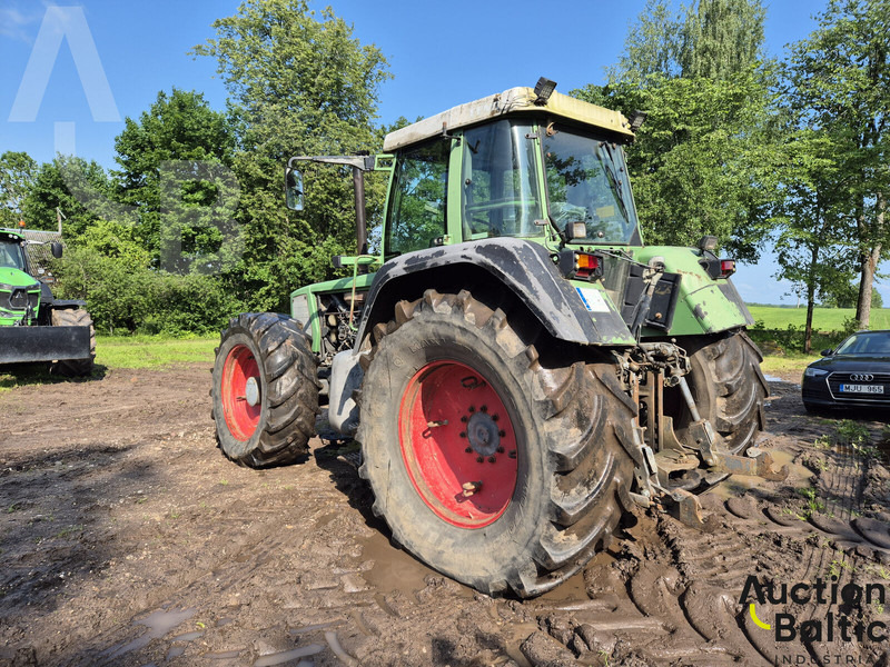 Fendt Favorit 824 - Trator: foto 4 Fendt Favorit 824 - Trator: foto 4