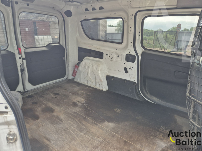 Locação financeira de Fiat Doblò Fiat Doblò: foto 13