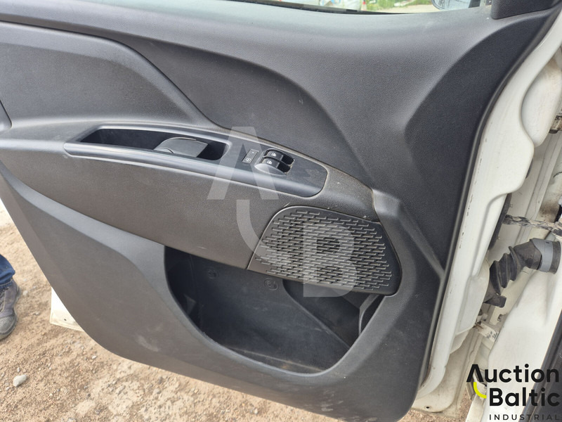 Locação financeira de Fiat Doblò Fiat Doblò: foto 10