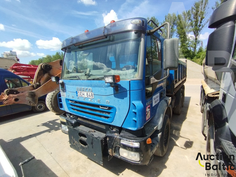Iveco 260 E44 - Camião basculante: foto 5 Iveco 260 E44 - Camião basculante: foto 5