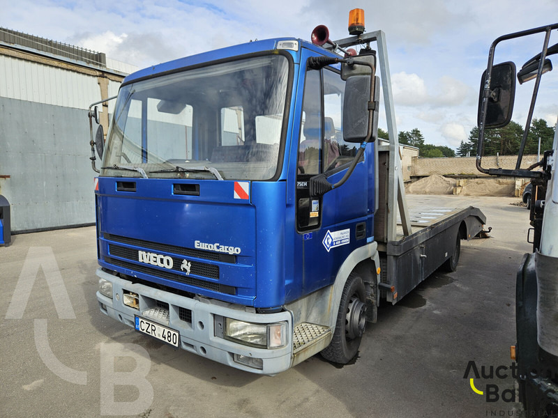 Iveco 75E14 - Caminhão reboque: foto 1 Iveco 75E14 - Caminhão reboque: foto 1
