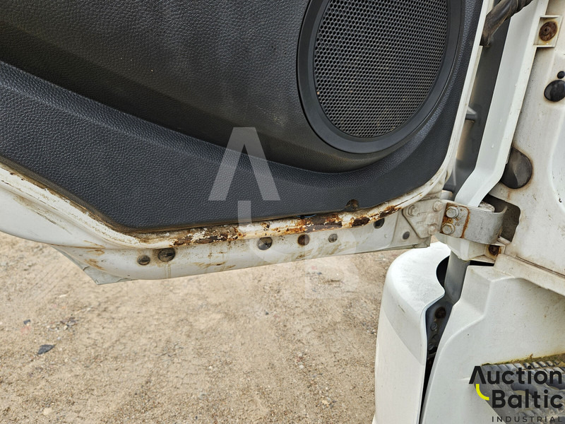 Locação financeira de Iveco Eurocargo 150E23 Iveco Eurocargo 150E23: foto 19 Locação financeira de Iveco Eurocargo 150E23 Iveco Eurocargo 150E23: foto 19