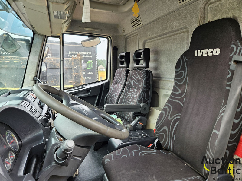 Locação financeira de Iveco Eurocargo 150E23 Iveco Eurocargo 150E23: foto 6 Locação financeira de Iveco Eurocargo 150E23 Iveco Eurocargo 150E23: foto 6
