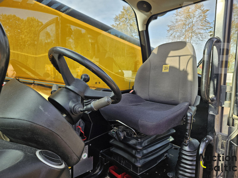 Locação financeira de JCB 540-180 JCB 540-180: foto 11