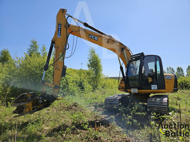 JCB JS 130 LC - Escavadora de rastos: foto 1 JCB JS 130 LC - Escavadora de rastos: foto 1