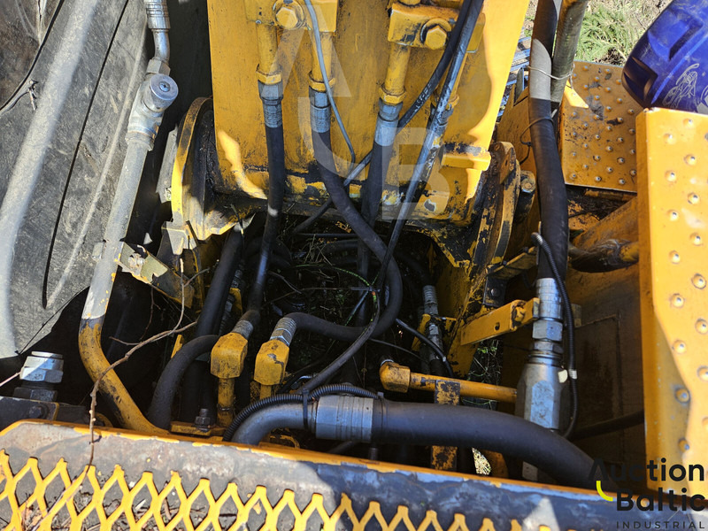 Escavadora de rastos JCB JS 130 LC: foto 16